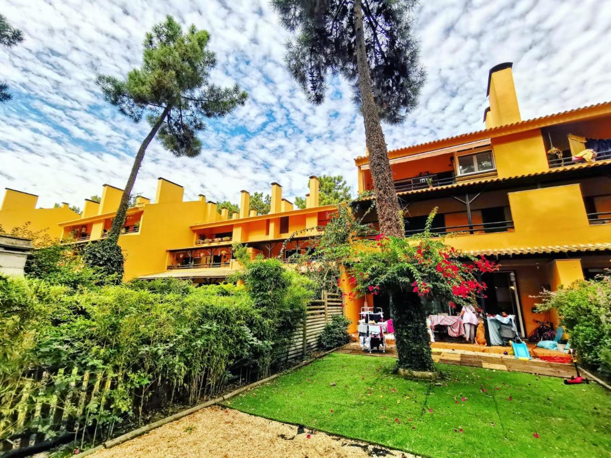 Dolphin Aroeira Beach Villa Charneca  Ngoại thất bức ảnh
