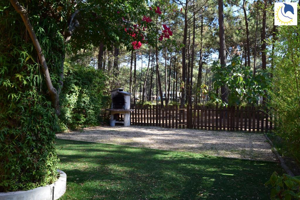 Dolphin Aroeira Beach Villa Charneca  Ngoại thất bức ảnh