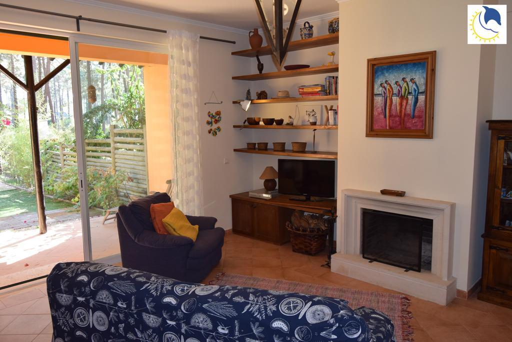 Dolphin Aroeira Beach Villa Charneca  Ngoại thất bức ảnh